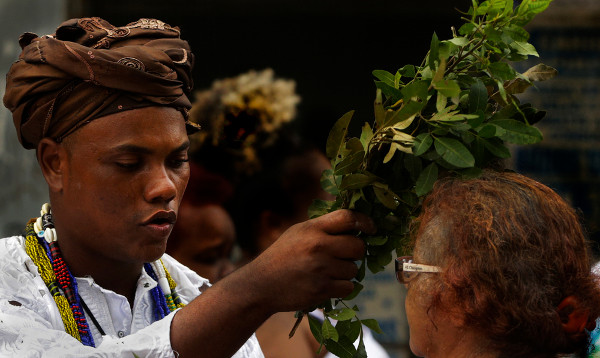 As religiões afro-brasileiras estão presentes principalmente no estado da Bahia.