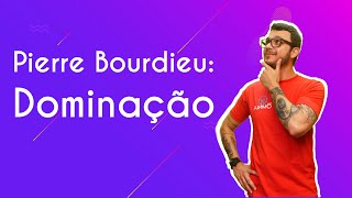 Professor ao lado do texto"Pierre Bourdieu: Dominação"em fundo roxo.