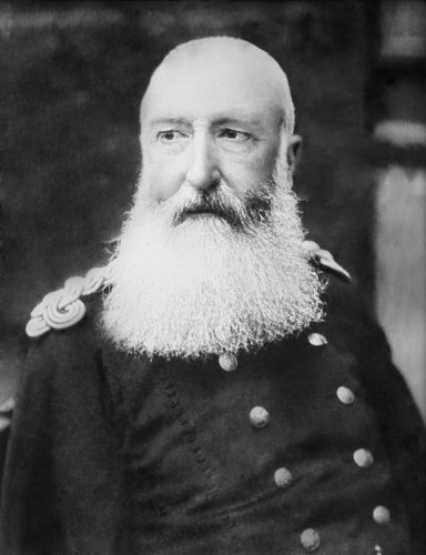 Leopoldo II foi o rei belga que impôs um domínio de escravidão e violência que resultou na morte de 10 milhões de pessoas no Congo Belga. [1]