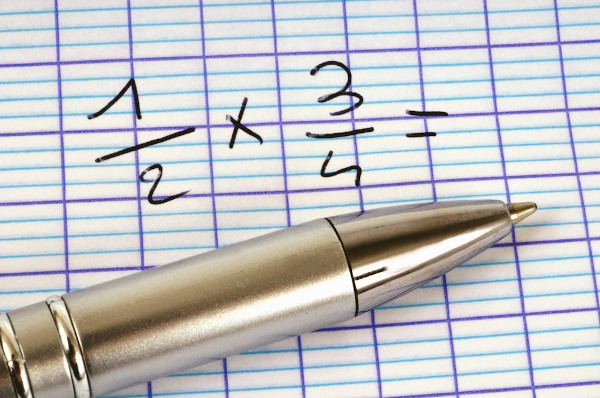 A multiplicação é a operação mais simples que pode ser aplicada às frações.