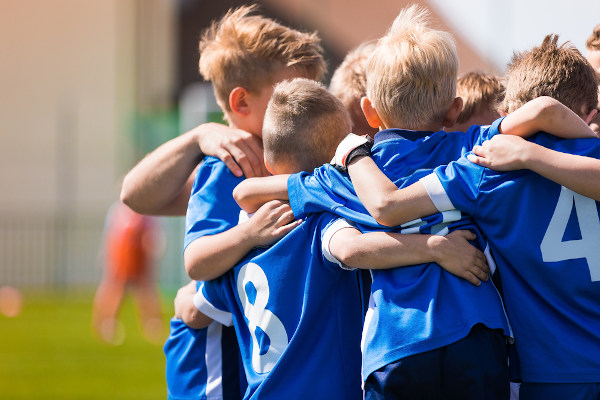 Futebol infantil: conheça os benefícios para os pequenos