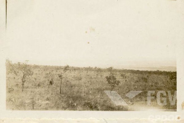 Fotos do planalto central em estudos realizados durante o governo de Eurico Gaspar Dutra.