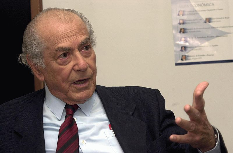 Leonel Brizola foi um dos mais destacados políticos do espectro da esquerda brasileira. 