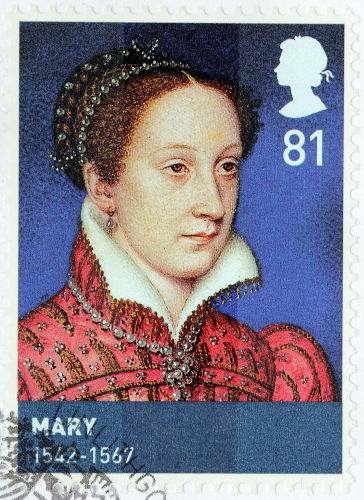 Durante sua vida, Maria Stuart foi rainha consorte da França, rainha da Escócia e reclamou o trono inglês. Foi morta por conspirar contra Elizabeth I.