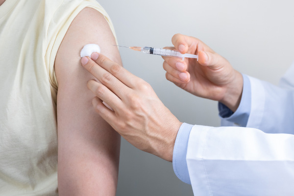  A vacinação é uma forma de imunidade ativa artificial.
