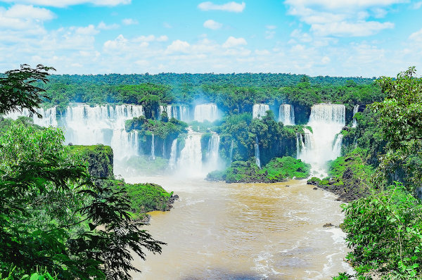 Cataratas de Foz do Iguaçu, no Paraná. 
