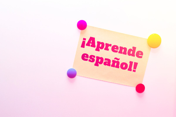 O presente de subjuntivo tem diferentes usos em língua espanhola.