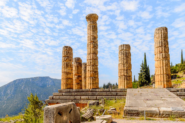 Templo construído em homenagem a Apolo na ilha grega de Delos.