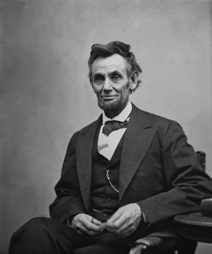 Abraham Lincoln foi o 16º presidente da história norte-americana e ainda hoje é considerado um dos grandes presidentes do país.