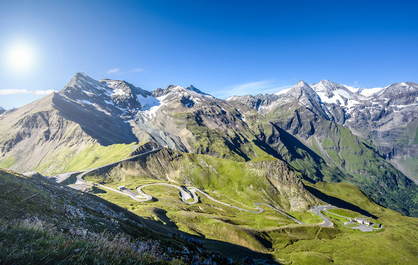 Vista das montanhas de Grossglockner na cidade de Salzburgo, na Áustria.