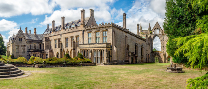 Abadia de Newstead, Inglaterra, onde residiu Lord Byron. 