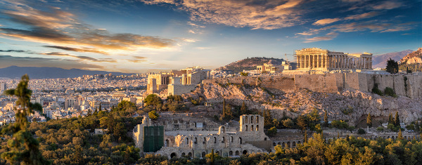 Acrópole de Atenas, Grécia, com o Templo Parthenon durante o pôr do sol.