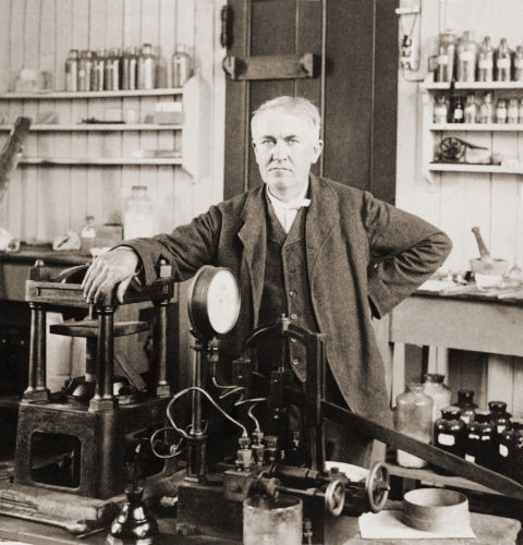 Thomas Edison prosperou com as suas invenções e registrou mais de duas mil patentes em sua vida.
