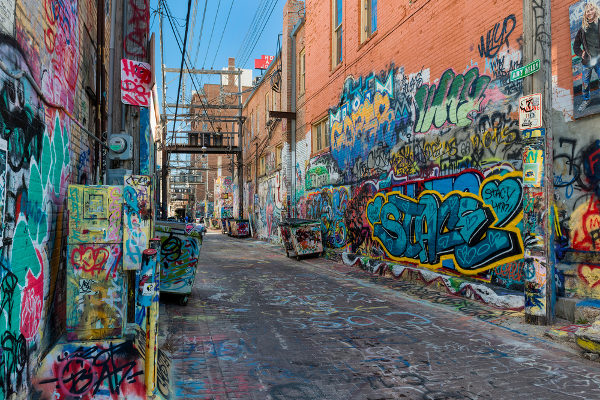 Grafite em um beco