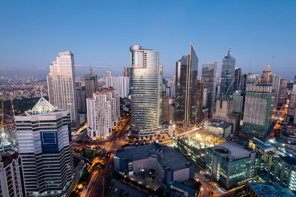 Vista aérea da cidade Makati, em Filipinas.