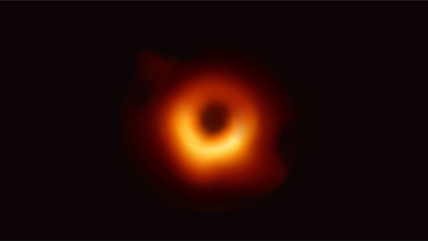Primeira imagem do buraco negro no centro da galáxia Messier 87.