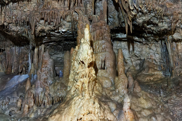  Estalagmite