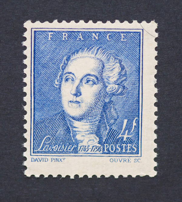 Selo francês com a imagem de Lavoisier.