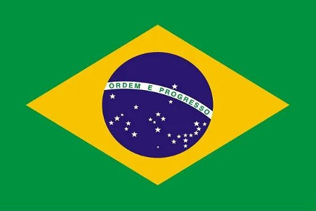 Bandeira do Brasil, nas cores verde, amarela, azul e branca. 
