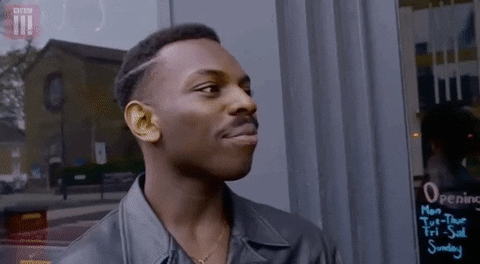 GIF meme homem esperto apontando para a própria cabeça