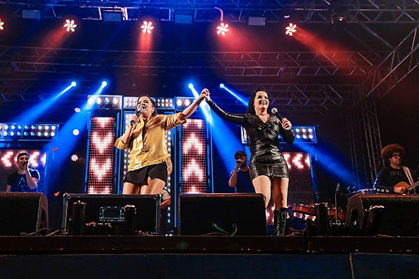 Show da dupla Maiara e Maraísa, uma das duplas mais importantes do feminejo, um subgênero do sertanejo.