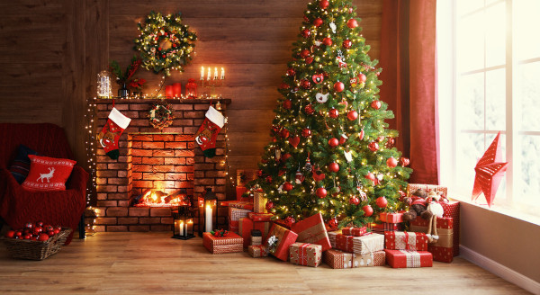 Árvore de Natal decorada, tradição herdada de celebrações pagãs, uma das curiosidades sobre o Natal.