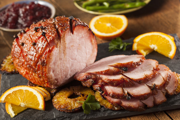 Tender de Natal, alimento de origem nórdica e servido pelos escandinavos durante o Yule, uma curiosidade sobre o Natal.