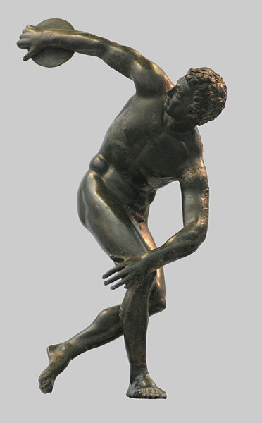 “Discóbolo de Míron”, obra de arte grega, é um exemplo de arte na Antiguidade, um dos períodos da história da arte.