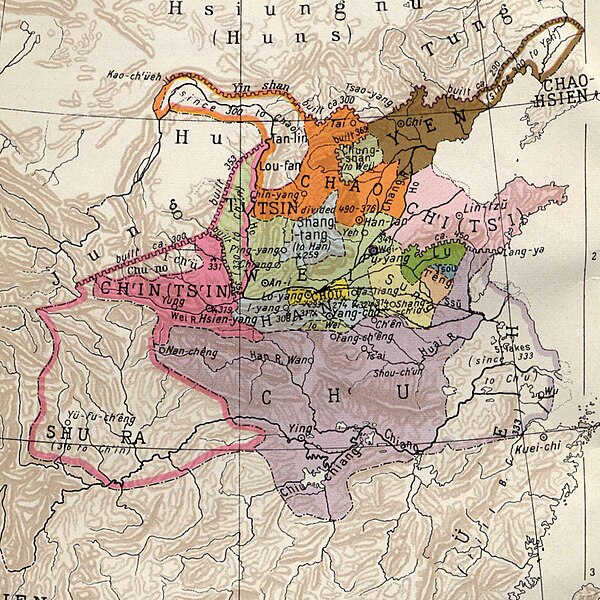 Os Estados Combatentes, período no qual nasceu o confucionismo.