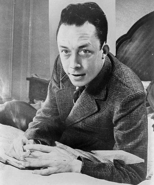 O escritor e filósofo Albert Camus.