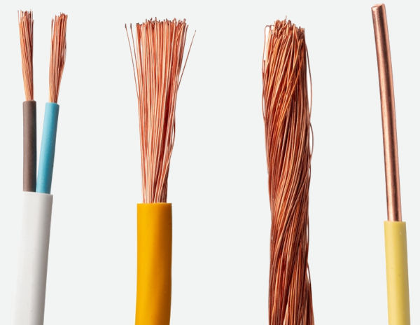 Fios de cobre, metal que apresenta ductibilidade, uma propriedade específica da matéria.