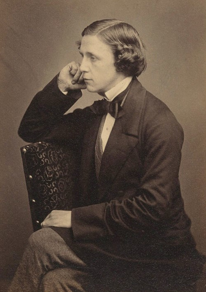 Fotografia de Lewis Carroll, autor de “Alice no País das Maravilhas”.