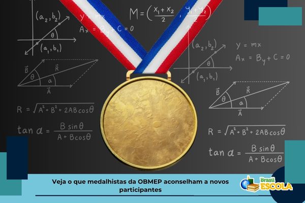 Medalha de ouro com fórmulas matemáticas a sua volta. Texto na imagem: Veja o que medalhistas da OBMEP aconselham a novos participantes.