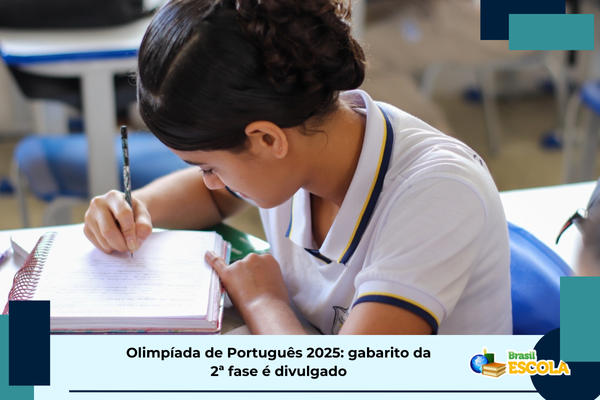 Foto de estudante escrevendo em sala da aula. Texto: título da notícia