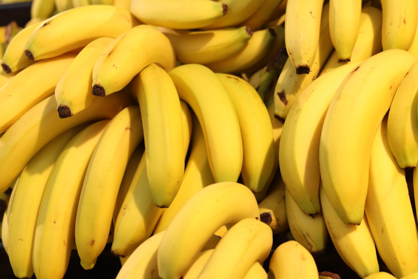 Pencas de bananas amarelas. Pencas de bananas amarelas.