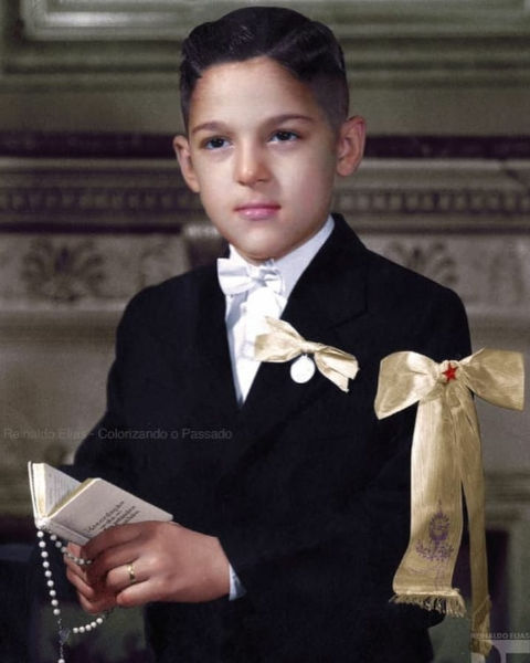 Primeira comunhão de Toquinho, cuja infância foi marcada pelo catolicismo.