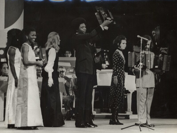 Tony Tornado na juventude. Tony Tornado no Festival Internacional da Canção, em 1970. 