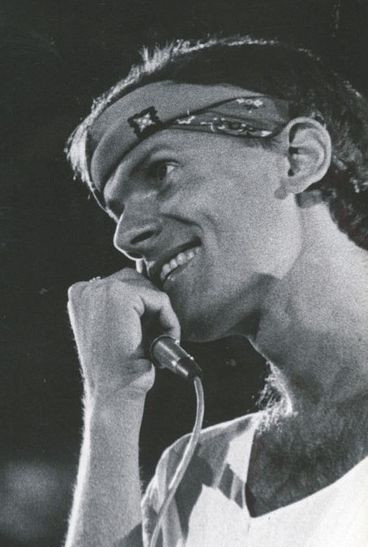 Cazuza em show em 1988.
