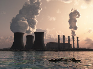 Uma das desvantagens da geração de energia pelas usinas nucleares é a poluição termal causada pela água quente usada nas torres de refrigeração