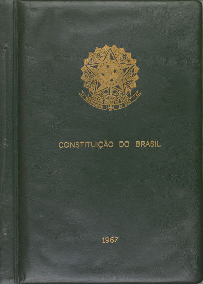 A Constituição Federal de 1967 foi elaborada e aprovada durante o governo do general Castelo Branco