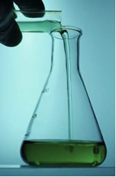As reações de adição permitem a obtenção de vários compostos orgânicos como alcanos, haletos de alquila, dialetos de alquila e álcoois