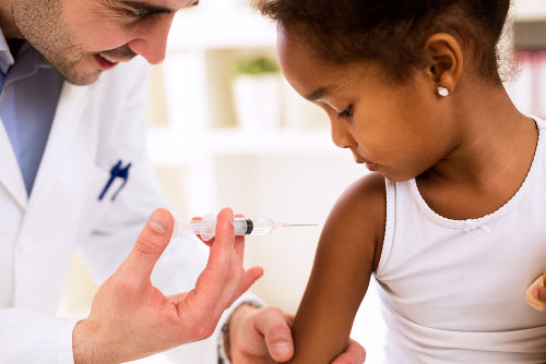 As vacinas são um meio de prevenção contra doenças infecciosas