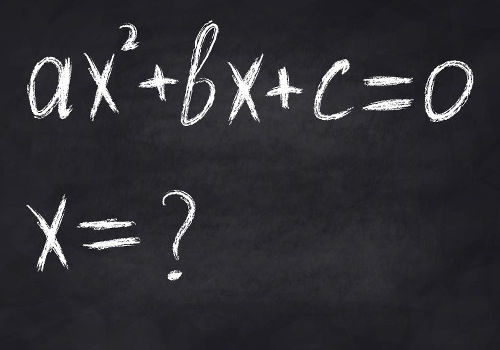 Determinar as raízes da função de 2º grau é encontrar os valores de x.