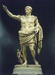 Estátua de Augusto em Roma. 