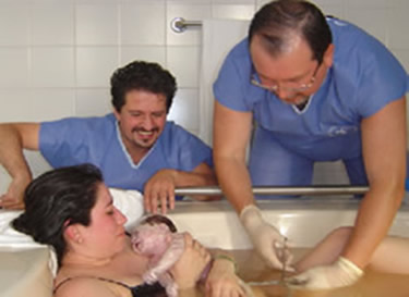 No Brasil, poucos hospitais oferecem esse tipo de parto