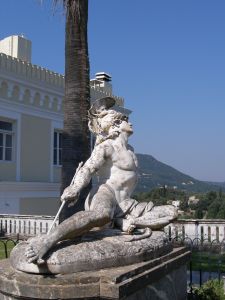 Com uma flecha no calcanhar direito, Aquiles cumpriu o destino que os deuses lhe reservaram