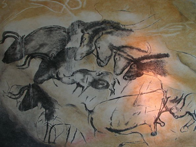 Pinturas retratando animais na Caverna de Chauvet