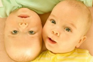 Bebês univitelinos