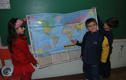 Jogo dos países e capitais - Educador Brasil Escola