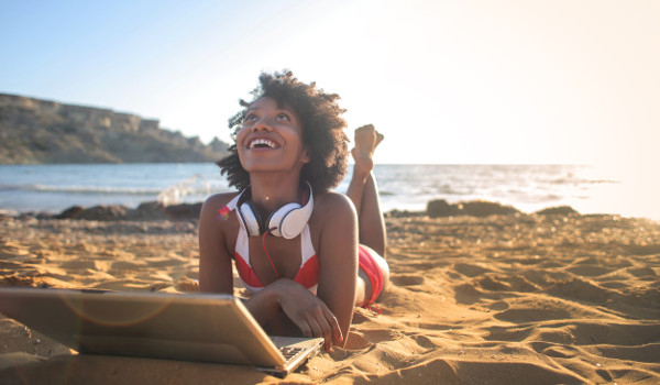 Como ESTUDAR INGLÊS durante as FÉRIAS